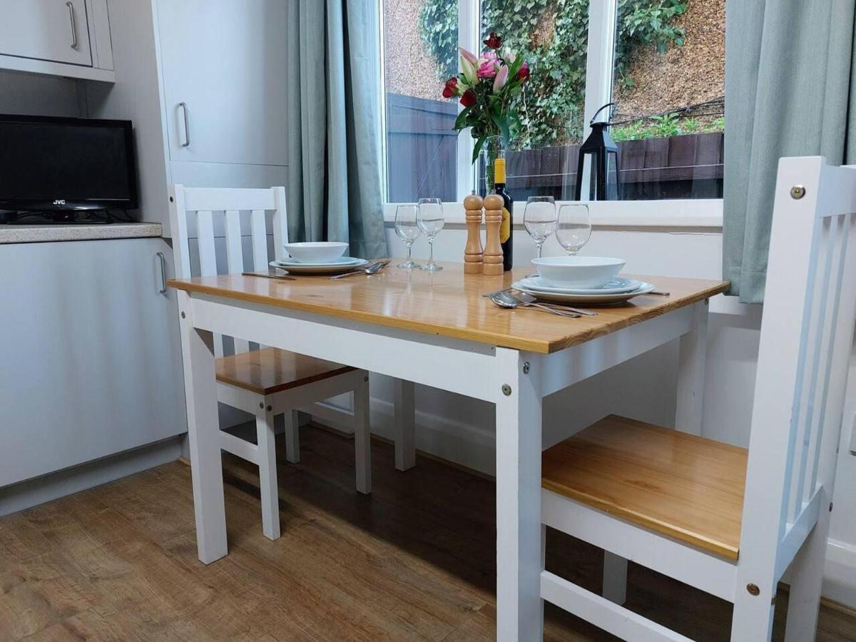 Inviting 1-Bed Apartment In Herne Bay Exterior photo